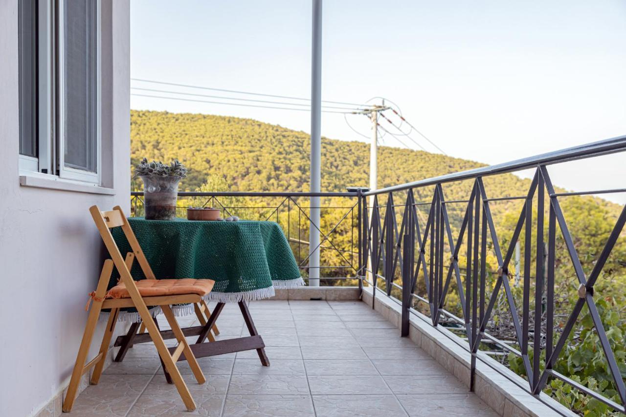 Mary'S Paradise Apartment With Panoramic Sea View To Kakia Thalassa And Daskalio Keratea エクステリア 写真