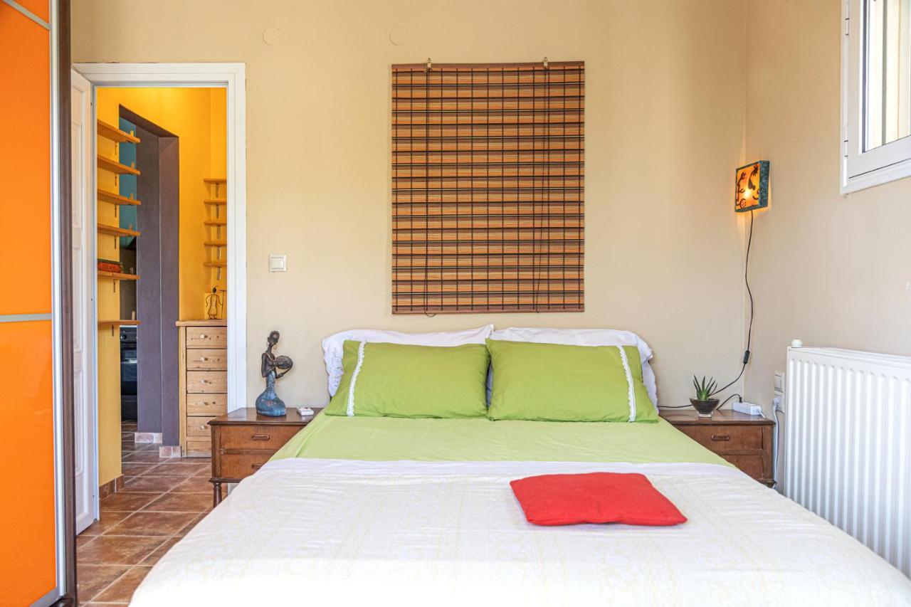 Mary'S Paradise Apartment With Panoramic Sea View To Kakia Thalassa And Daskalio Keratea エクステリア 写真